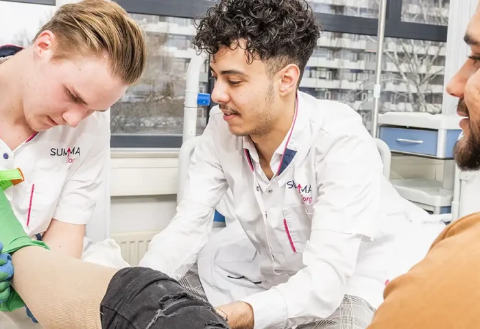 Summa opleiding Helpende zorg en welzijn bol