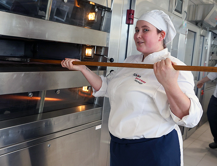 Student Kayleigh Nas in nieuw boek over mbo