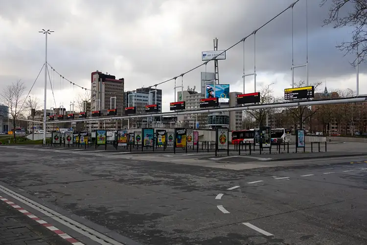 Summa - OV staking - examens gaan door, ook als er stakingen zijn