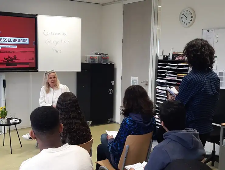 Summa Plus - College tour burgemeester dijsselbloem