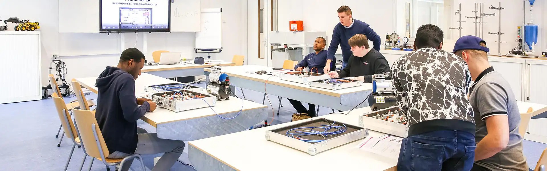 Basic training for practical trainer in process technology - Summa