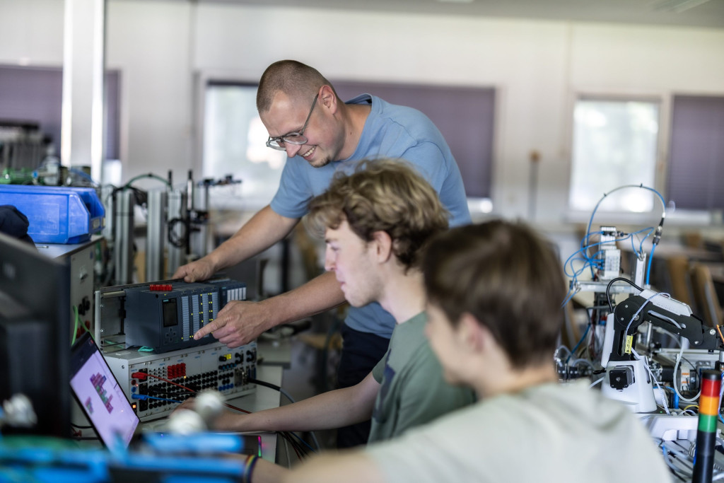 Van robotopdrachten tot carrièrekansen: zo coach ik studenten bij Summa Engineering