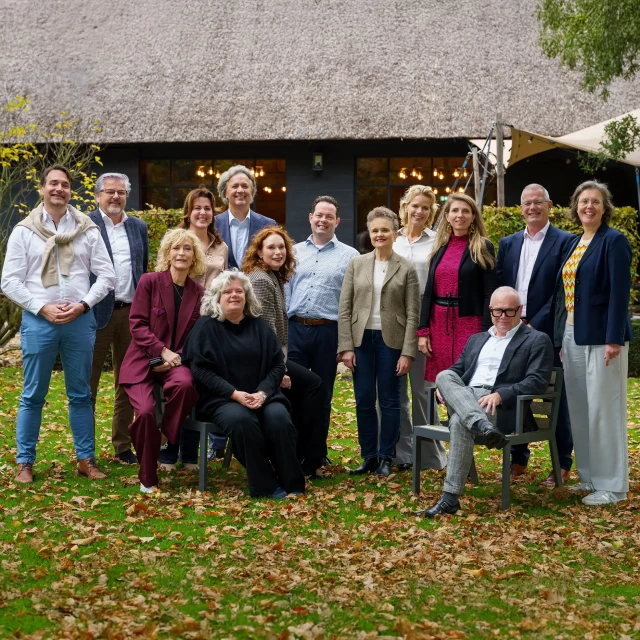 Leden van de stuur- en regiegroep Samenwerking KW1C Summa: Jochem Meulesteen, Marc Raaijmakers, Mariska van den Berg, Mariel Feijen, Simone Jilderda, Jos van Kessel, Annemarie Moons, Marty Willems, Rita van Deuren, Saskia Barendse, Renate Reijmers, Peer van Summeren, Joost van der Staak en Dominique Majoor.