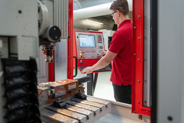 LiS en Summa schalen het precisievakmanschap op naar Brainport